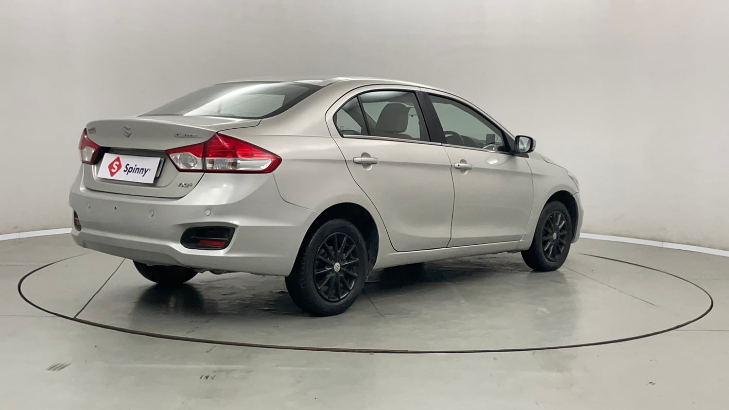 Used 2016 Maruti Suzuki Ciaz VXi+ Petrol Manual exterior RIGHT REAR CORNER VIEW