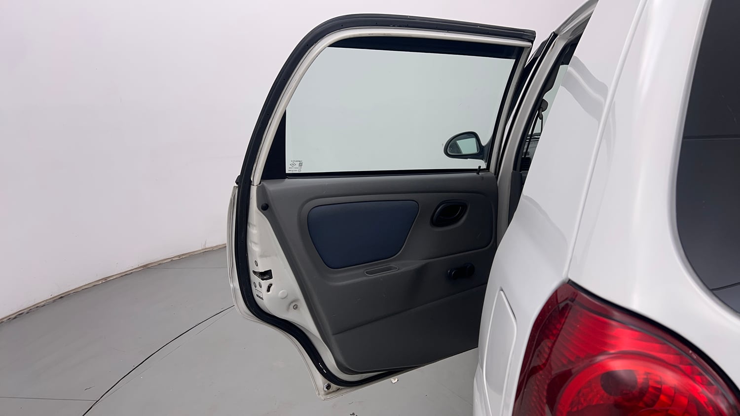 Used 2013 Maruti Suzuki Alto K10 VXi Petrol Manual interior LEFT REAR DOOR OPEN VIEW