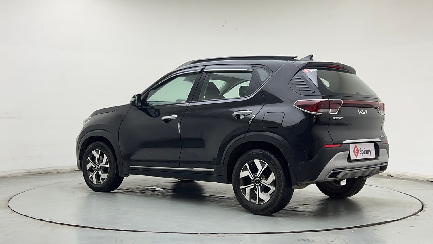 Used 2023 Kia Sonet HTX 1.0 Turbo Petrol DCT Petrol Automatic exterior LEFT REAR CORNER VIEW