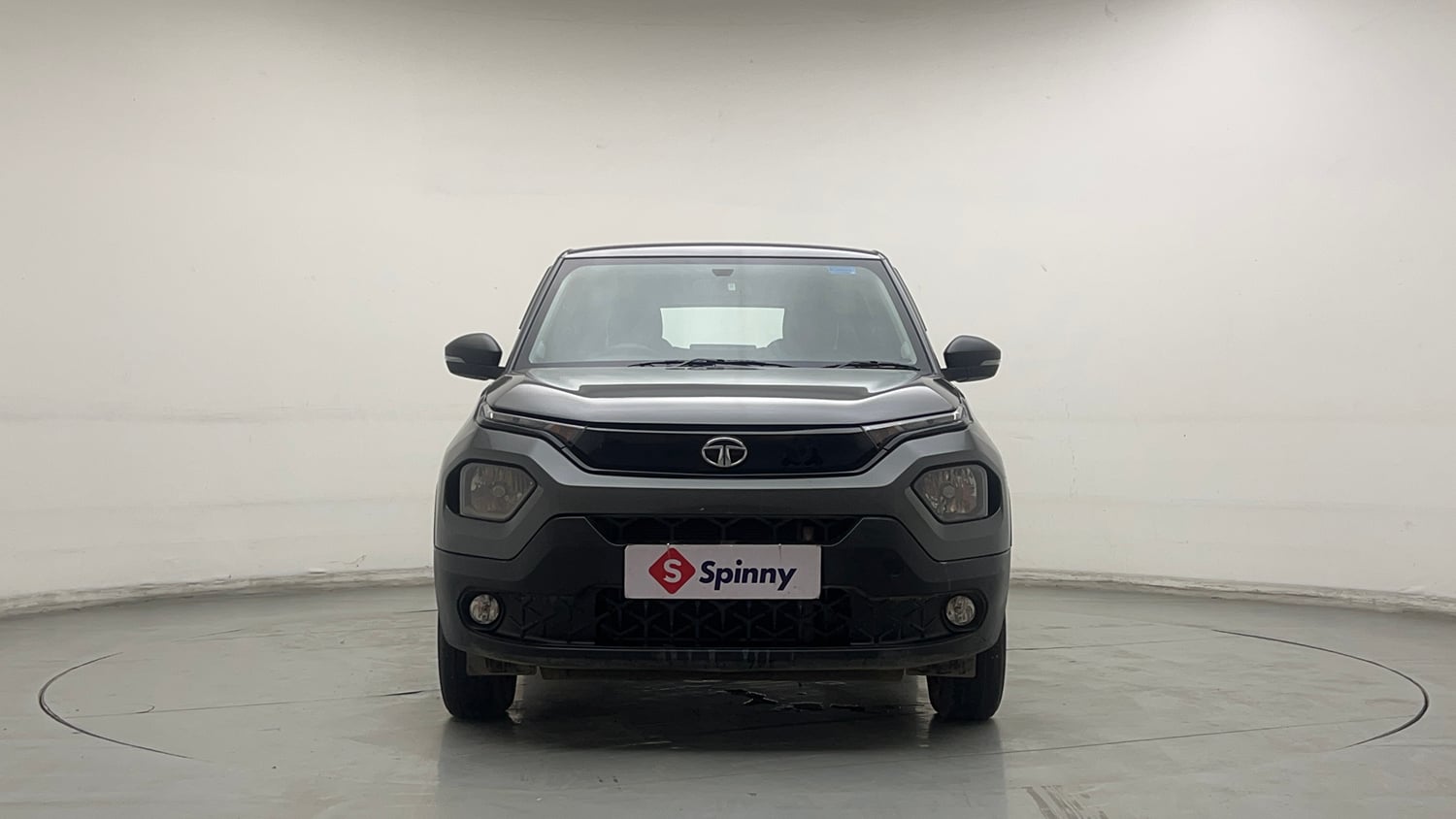 Used 2024 Tata Punch Pure MT Petrol Manual exterior FRONT VIEW