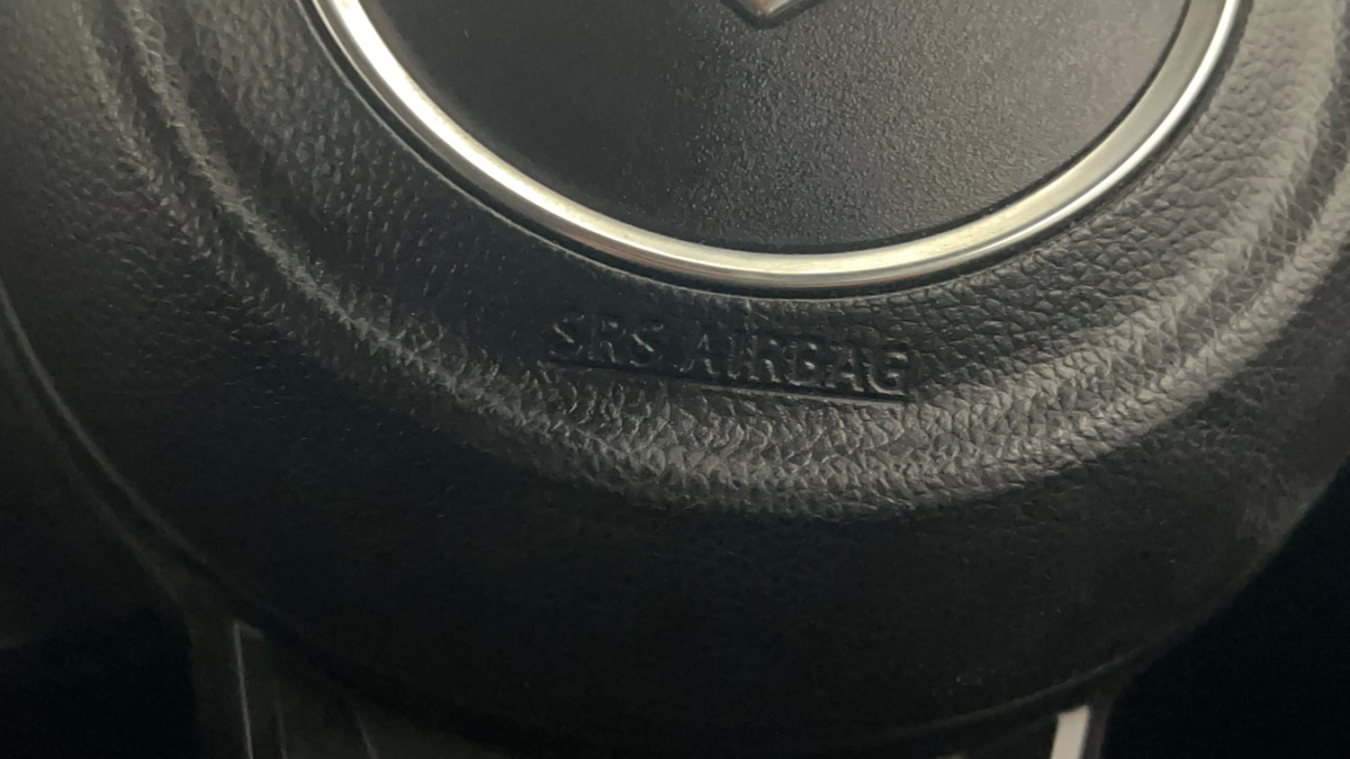 Used 2022 Maruti Suzuki Baleno Zeta AGS Petrol Automatic top_features Airbags