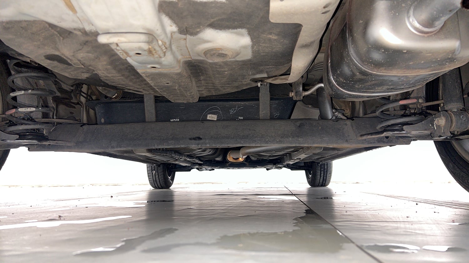 Used 2017 Hyundai Grand i10 Asta 1.2 Kappa VTVT Petrol Manual extra REAR UNDERBODY VIEW (TAKEN FROM REAR)