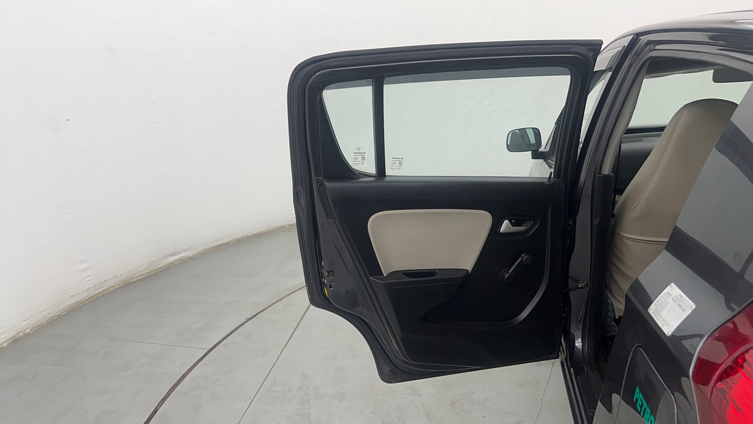 Used 2019 Maruti Suzuki Alto 800 LXi CNG Cng Manual interior LEFT REAR DOOR OPEN VIEW