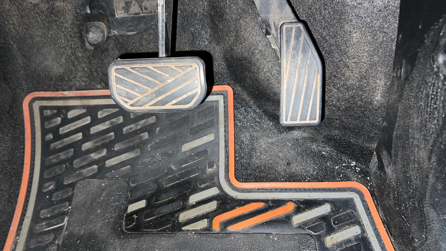 Used 2021 Maruti Suzuki S-Presso VXi AMT Petrol Automatic interior PEDALS VIEW