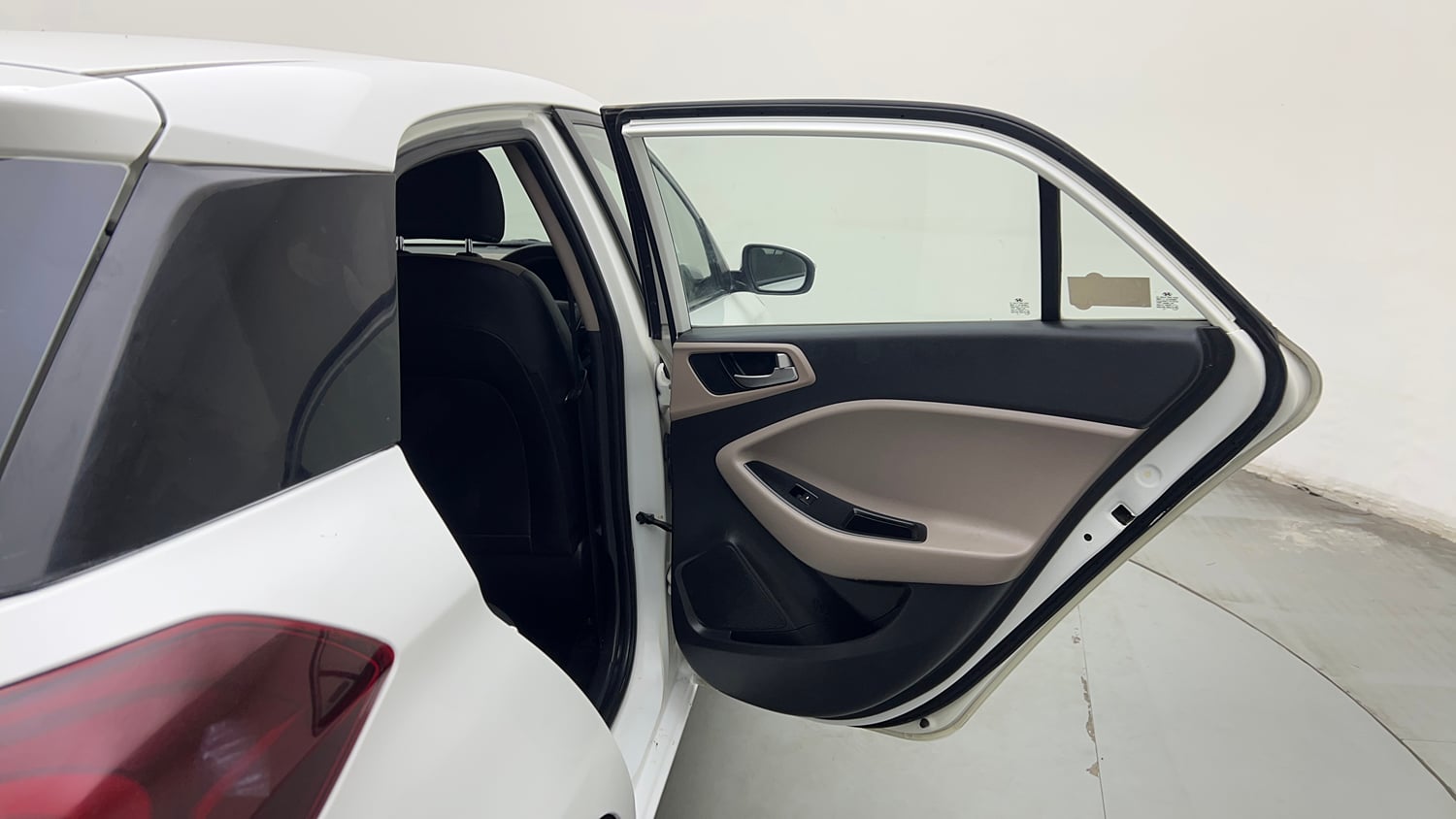 Used 2019 Hyundai Elite i20 Sportz Plus 1.2 CVT Petrol Automatic interior RIGHT REAR DOOR OPEN VIEW