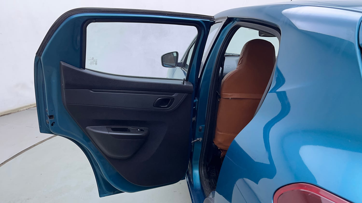 Used 2022 Renault Kwid RXT 1.0 (O) Petrol Manual interior LEFT REAR DOOR OPEN VIEW