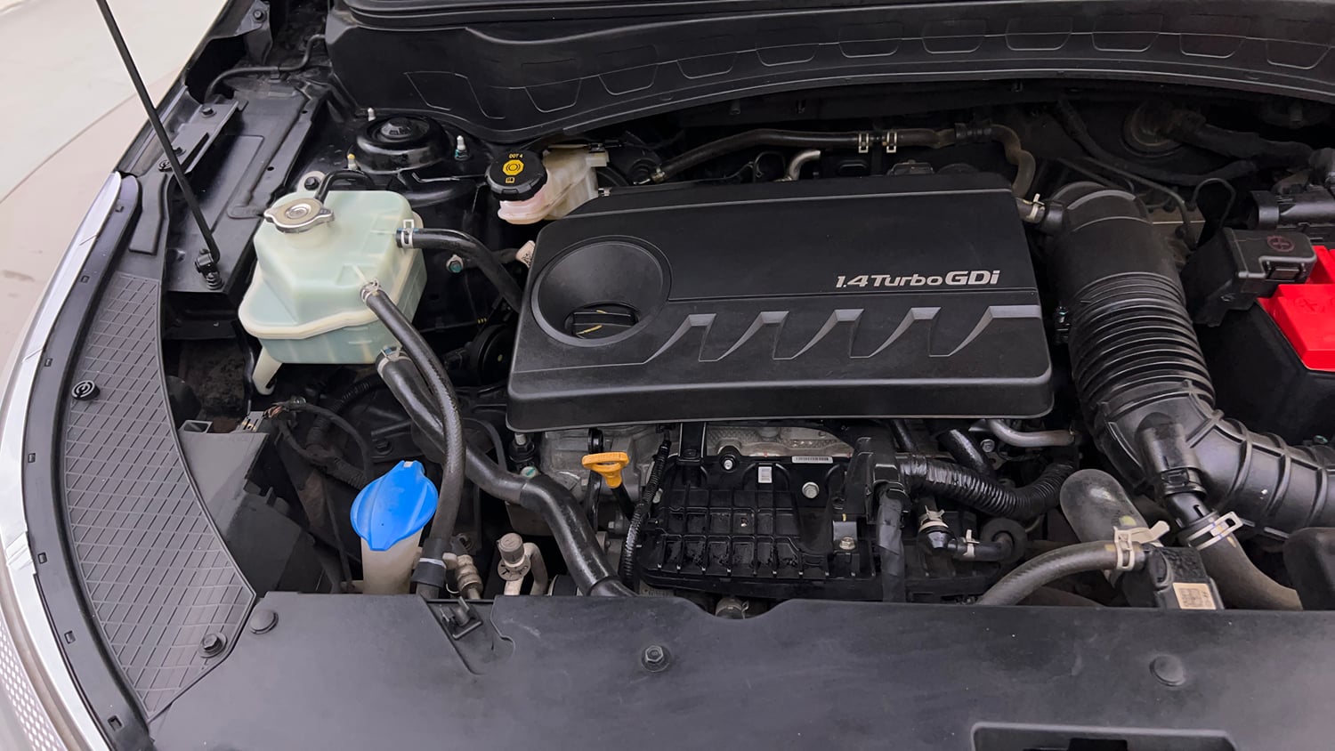 Used 2020 Kia Seltos GTX Plus 1.4 Petrol Manual engine ENGINE RIGHT SIDE VIEW