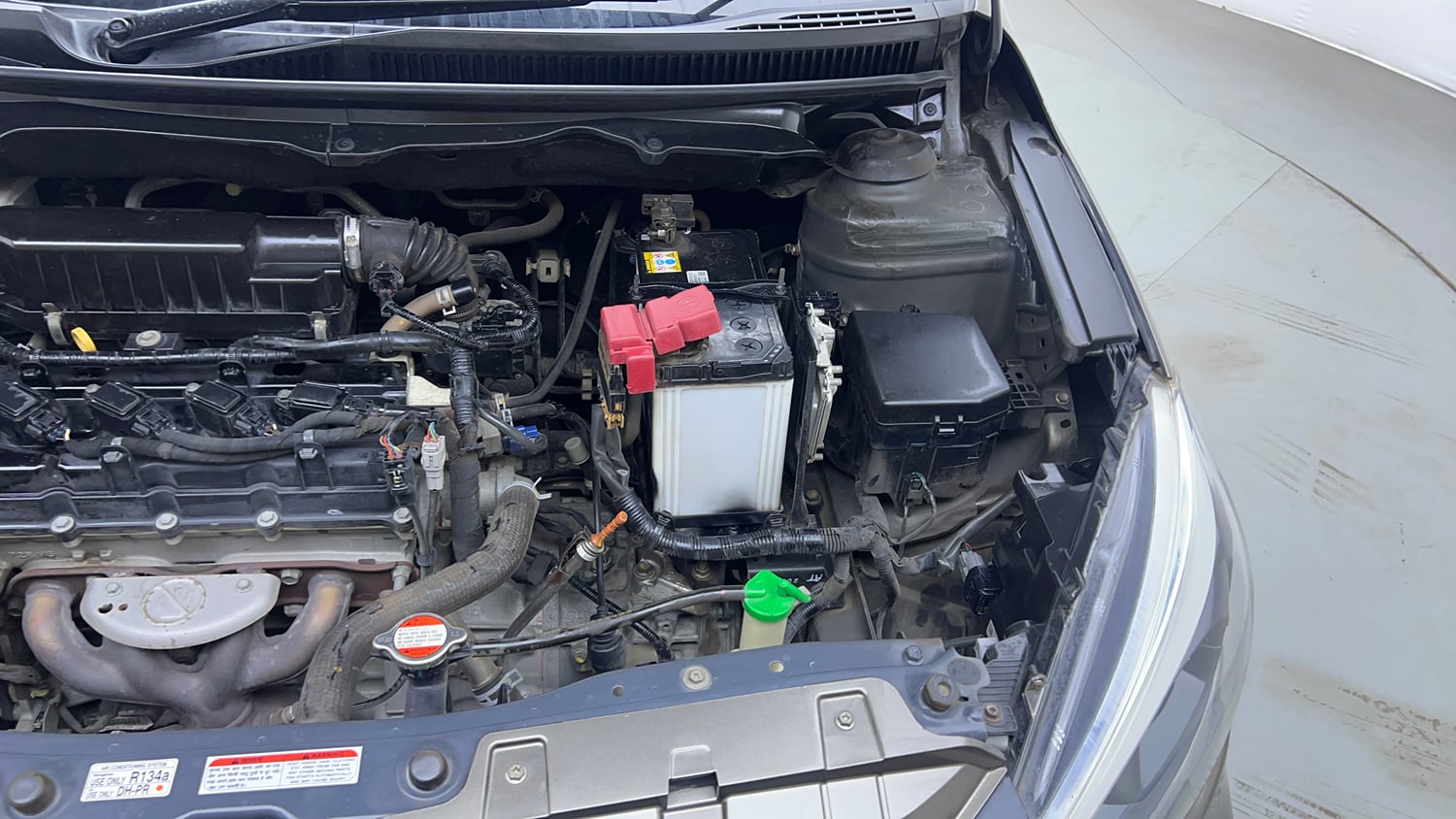 Used 2020 Maruti Suzuki Ciaz Alpha 1.5 AT Petrol Automatic engine ENGINE LEFT SIDE VIEW
