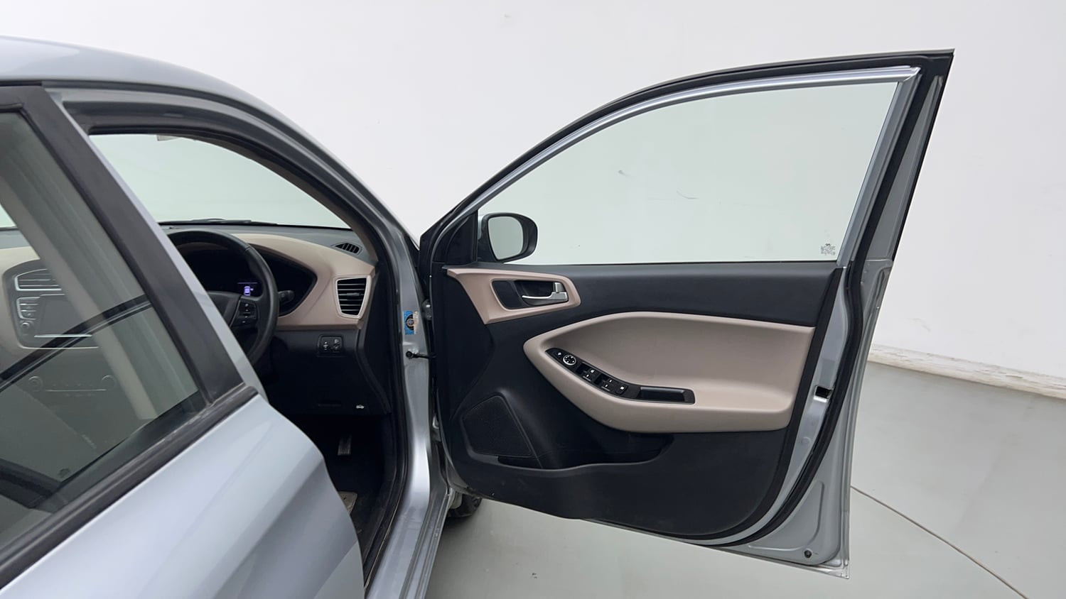 Used 2019 Hyundai Elite i20 Asta 1.2 (O) CVT Petrol Automatic interior RIGHT FRONT DOOR OPEN VIEW