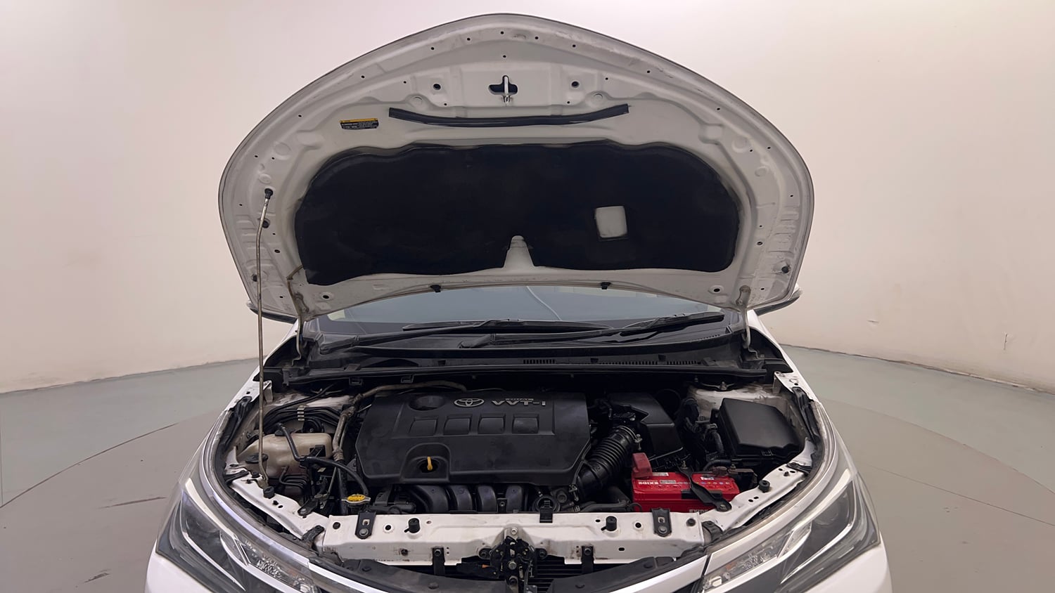 Used 2018 Toyota Corolla Altis VL CVT Petrol Petrol Automatic engine ENGINE & BONNET OPEN FRONT VIEW