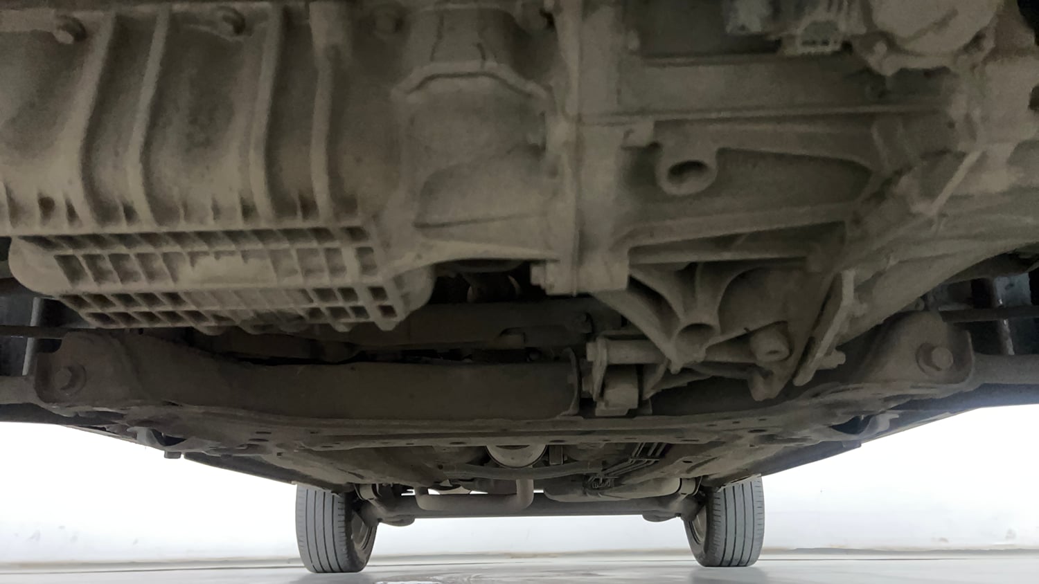 Used 2016 Ford EcoSport Titanium 1.5L Ti-VCT AT Petrol Automatic extra FRONT LEFT UNDERBODY VIEW