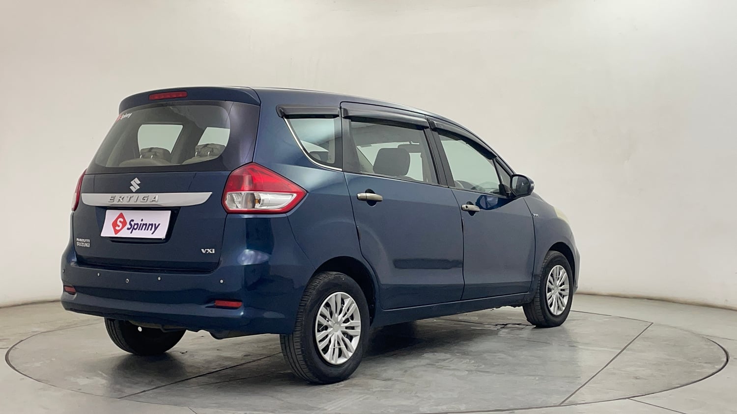 Used 2016 Maruti Suzuki Ertiga VXI AT Petrol Automatic exterior RIGHT REAR CORNER VIEW