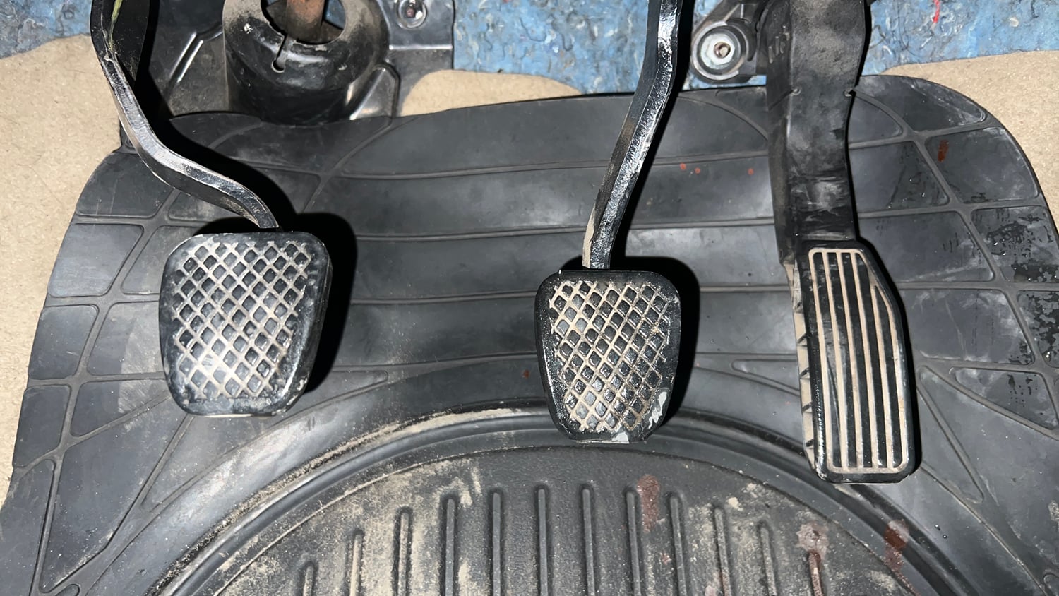 Used 2016 Honda City V Petrol Manual interior PEDALS VIEW