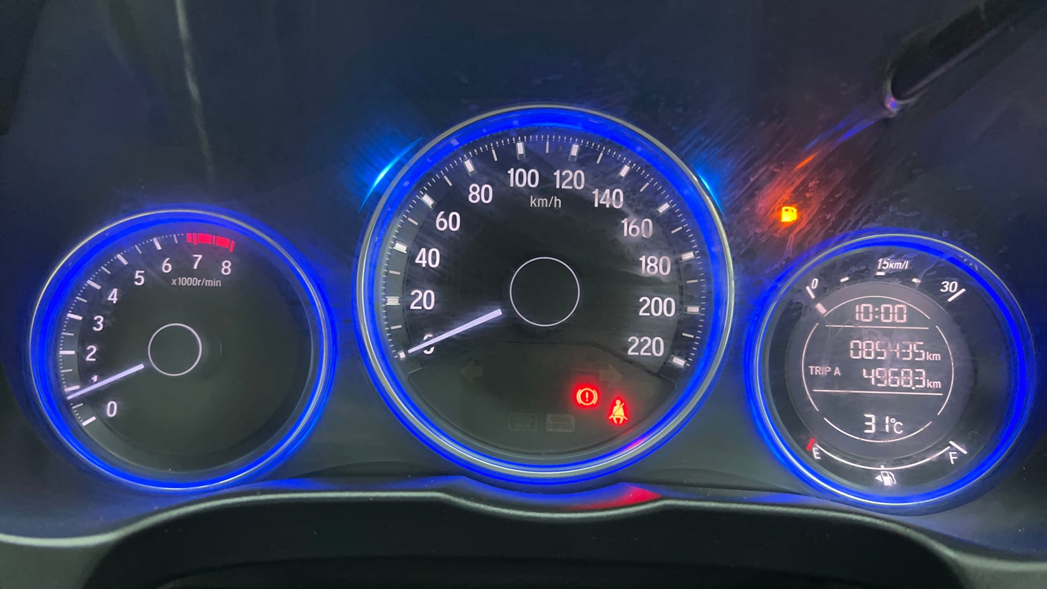 Used 2016 Honda City V Petrol Manual interior CLUSTERMETER VIEW