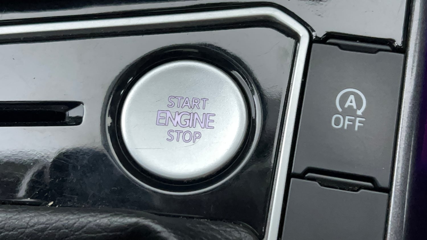 Used 2022 Volkswagen Virtus GT Plus 1.5 TSI EVO DSG Petrol Automatic top_features Keyless start