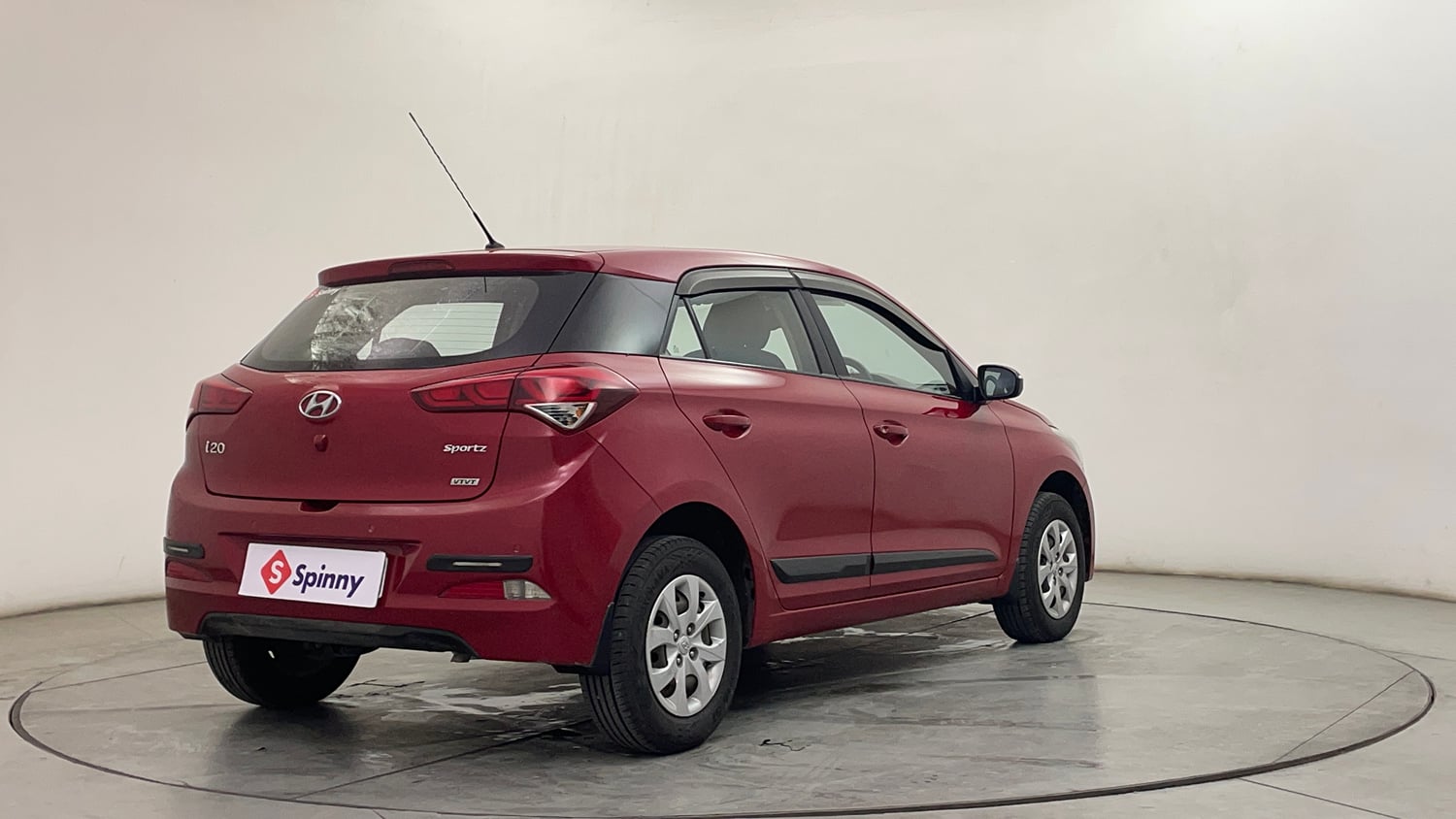 Used 2016 Hyundai Elite i20 Sportz 1.2 Petrol Manual exterior RIGHT REAR CORNER VIEW