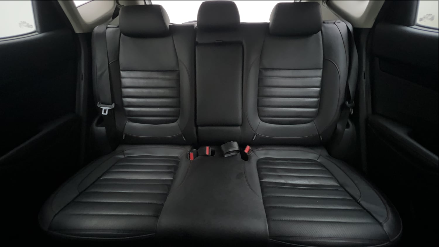 Used 2023 Kia Seltos GTX Plus 1.4 Petrol Manual interior REAR SEAT CONDITION VIEW