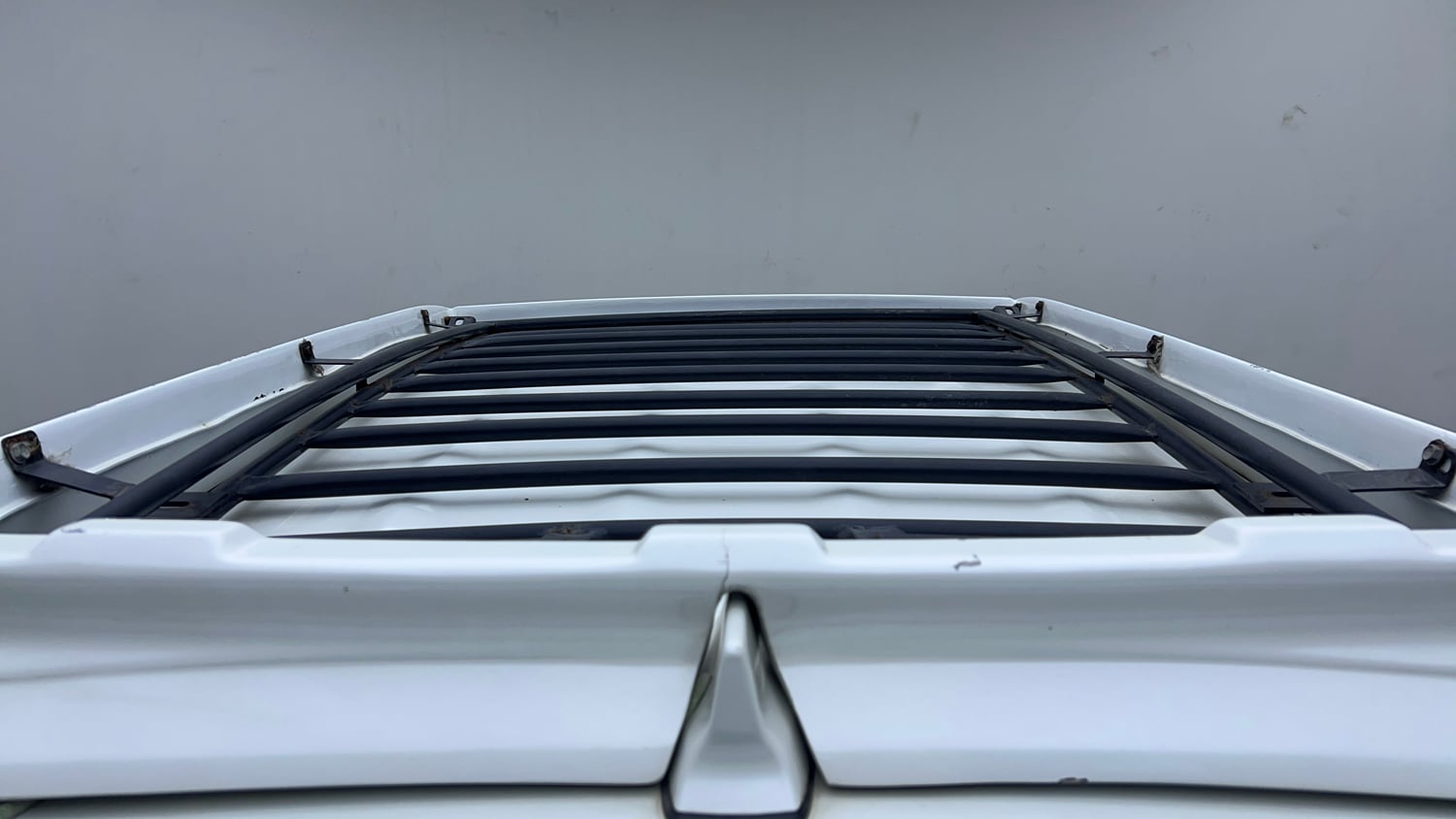 Used 2024 Maruti Suzuki XL6 Zeta MT Petrol Petrol Manual exterior EXTERIOR ROOF VIEW
