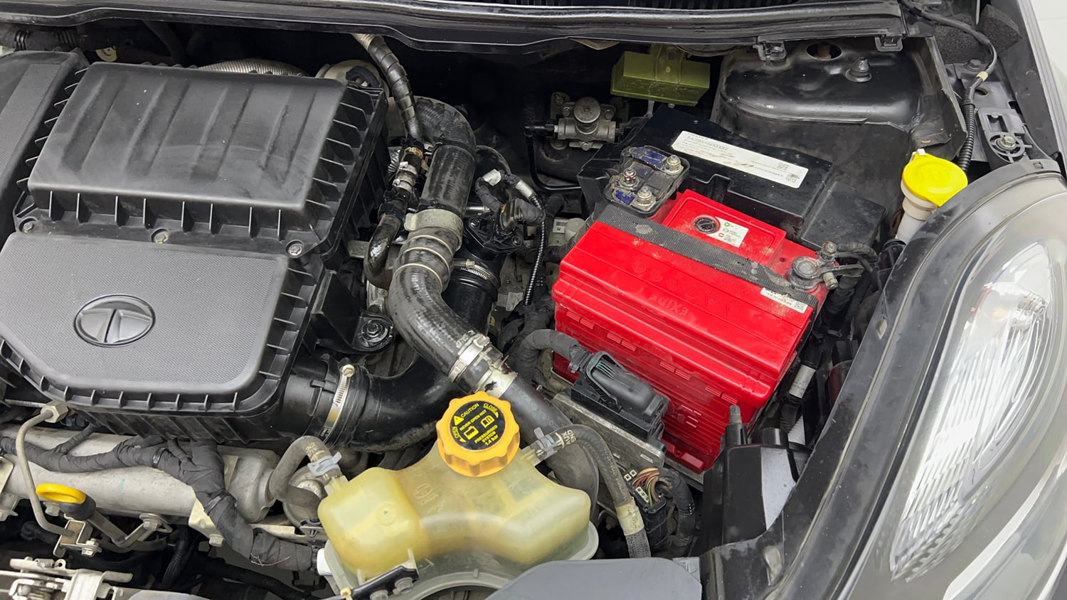 Used 2019 Tata Nexon XMA Diesel Diesel Automatic engine ENGINE LEFT SIDE VIEW