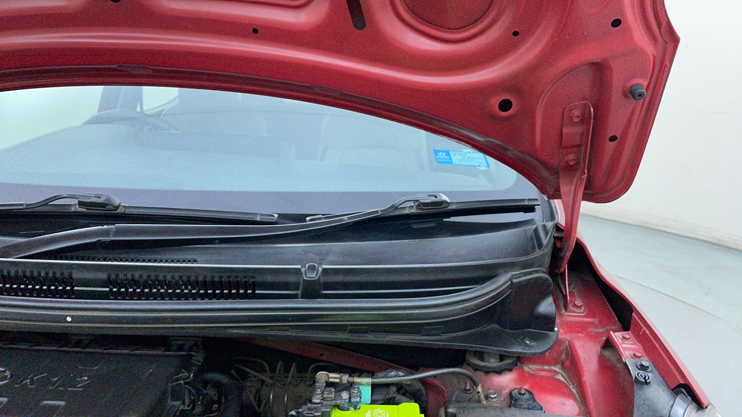 Used 2021 Hyundai Grand i10 Nios Asta AMT 1.2 Kappa VTVT Petrol Automatic engine ENGINE LEFT SIDE HINGE & APRON VIEW