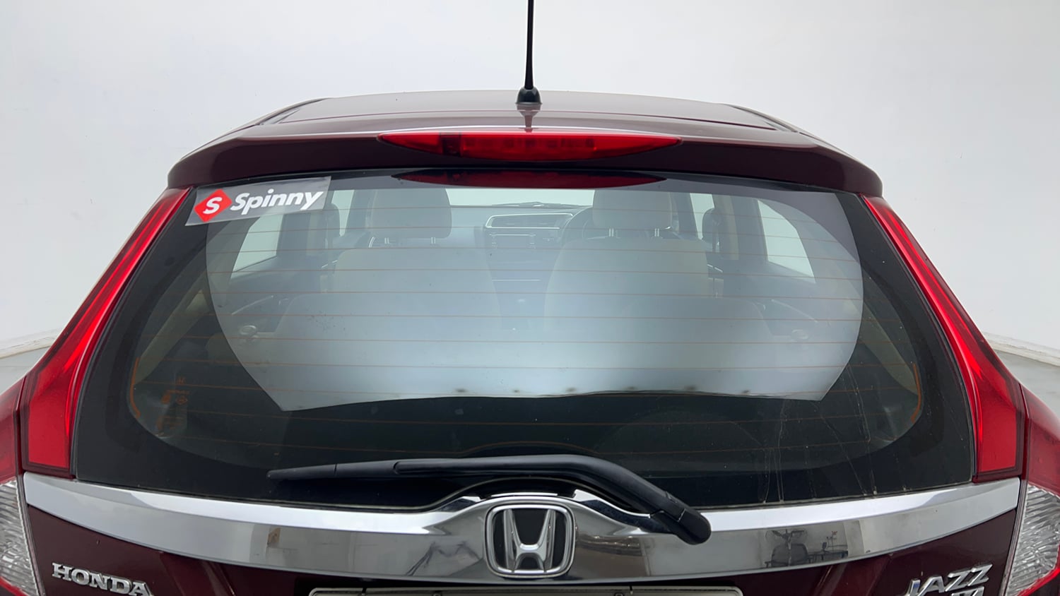 Used 2017 Honda Jazz V AT Petrol Petrol Automatic exterior BACK WINDSHIELD VIEW