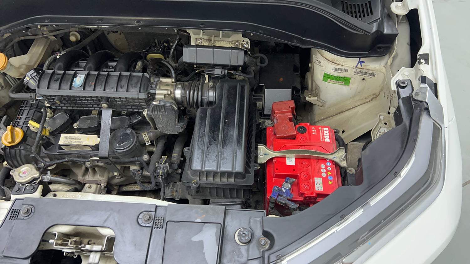 Used 2023 Tata Punch Accomplished AMT Petrol Automatic engine ENGINE LEFT SIDE VIEW