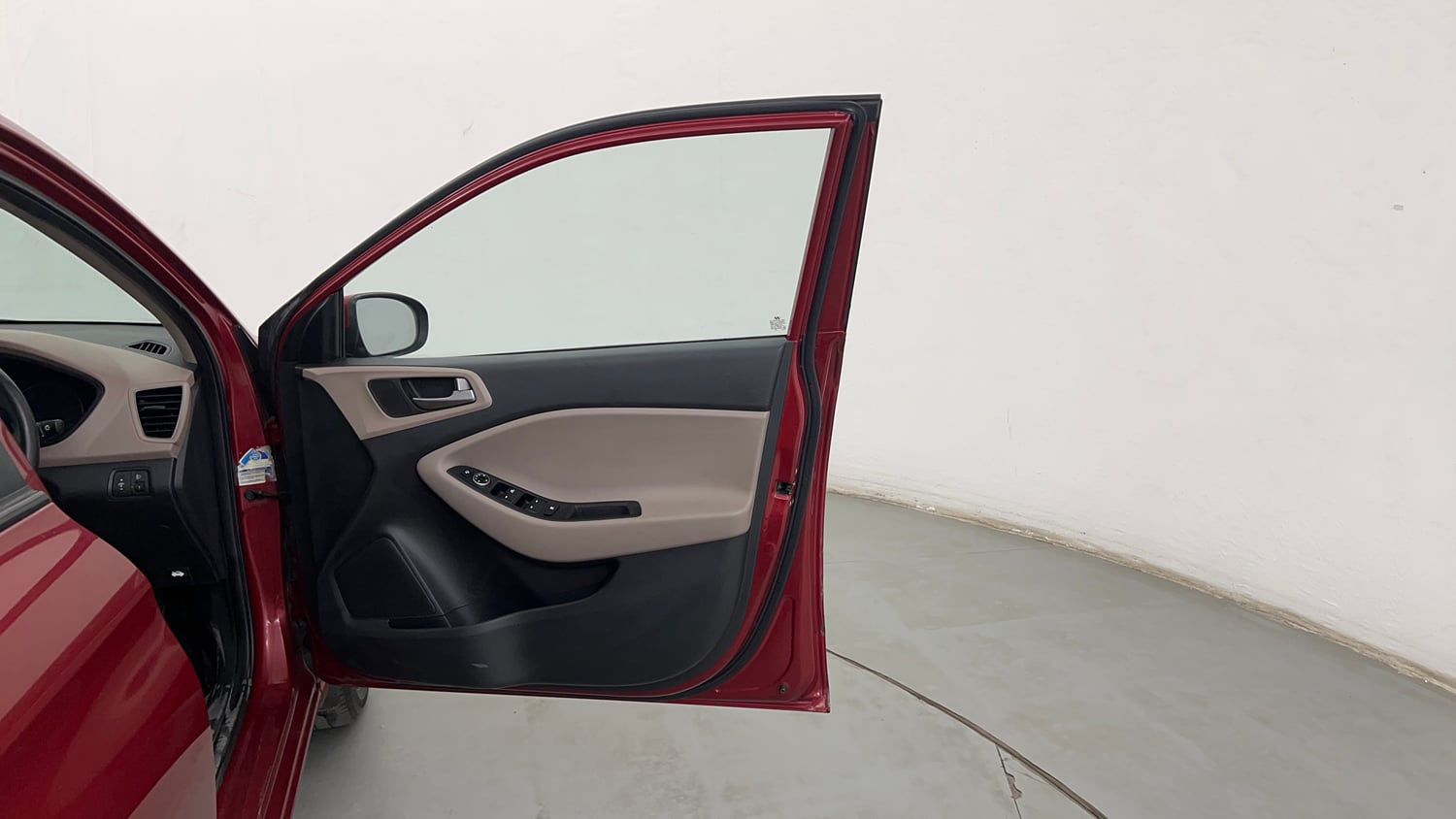 Used 2018 Hyundai Elite i20 Asta 1.2 (O) Petrol Manual interior RIGHT FRONT DOOR OPEN VIEW