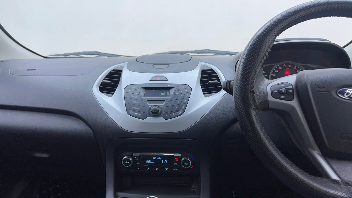 Used 2016 Ford Figo Titanium1.5 TDCi Diesel Manual interior MUSIC SYSTEM & AC CONTROL VIEW