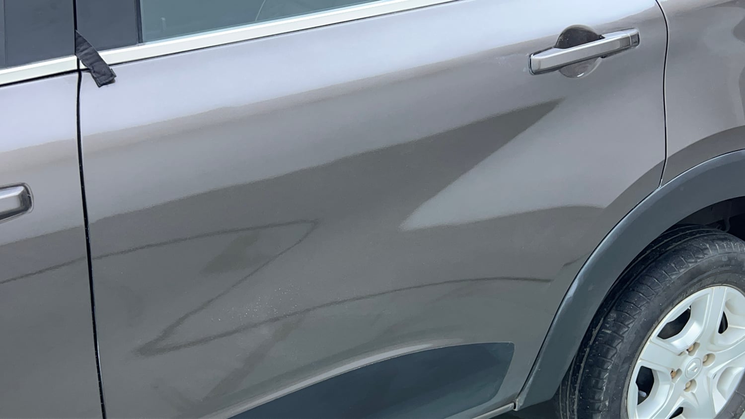Used 2022 Renault Triber Limited Edition AMT Petrol Automatic dents MINOR SCRATCH