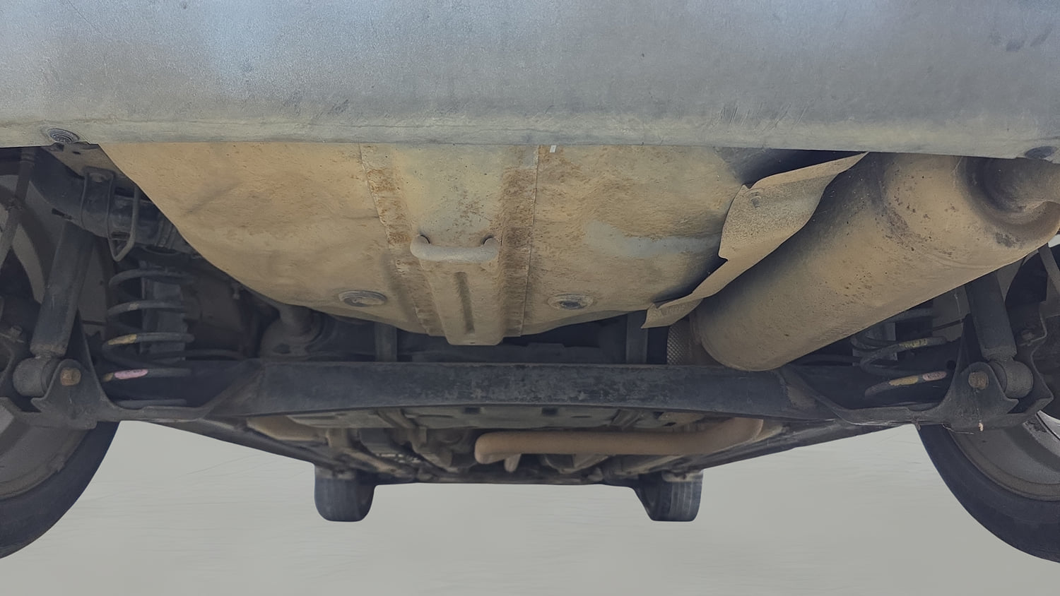 Used 2017 Hyundai Elite i20 Asta 1.4 CRDI Diesel Manual extra REAR UNDERBODY VIEW (TAKEN FROM REAR)