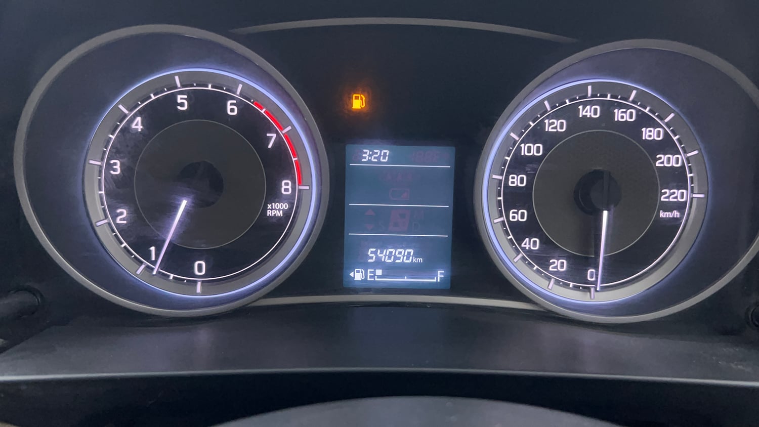 Used 2018 Maruti Suzuki Dzire VXi Petrol Manual interior CLUSTERMETER VIEW