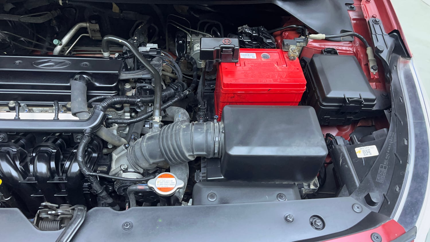 Used 2017 Hyundai Elite i20 Sportz 1.2 Petrol Manual engine ENGINE LEFT SIDE VIEW