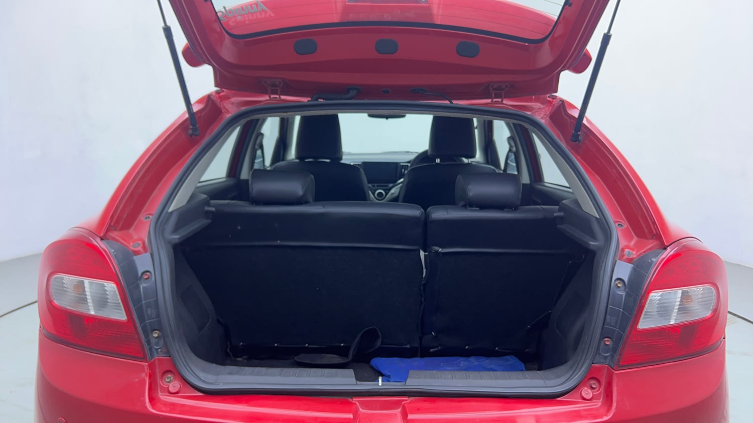 Used 2016 Maruti Suzuki Baleno Delta 1.2 AT Petrol Automatic interior DICKY INSIDE VIEW