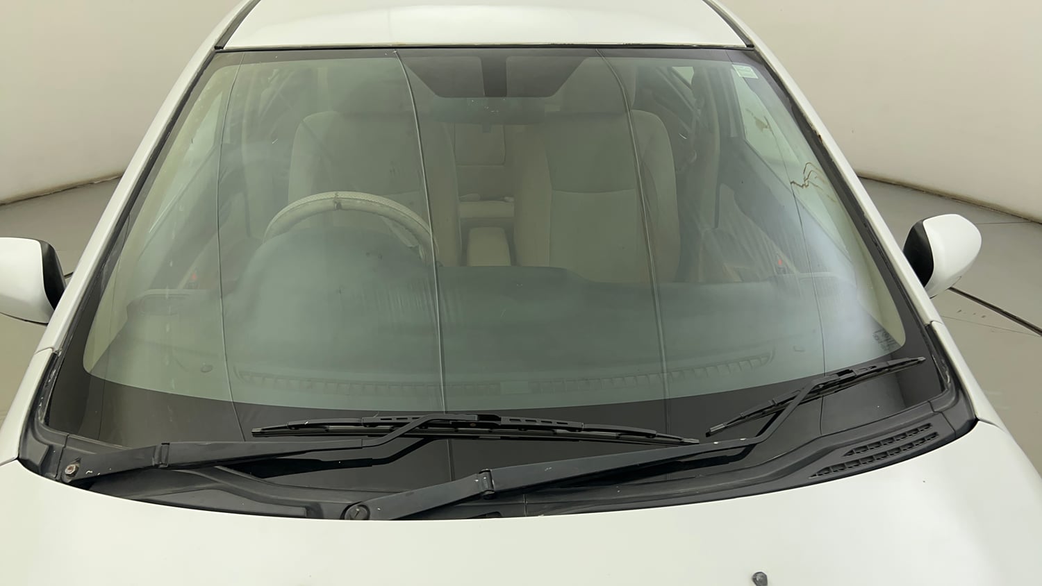 Used 2016 Maruti Suzuki Ciaz VXi+ Petrol Manual exterior FRONT WINDSHIELD VIEW