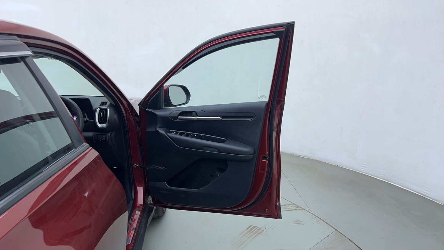 Used 2023 Kia Sonet HTK 1.2 Petrol MT Petrol Manual interior RIGHT FRONT DOOR OPEN VIEW