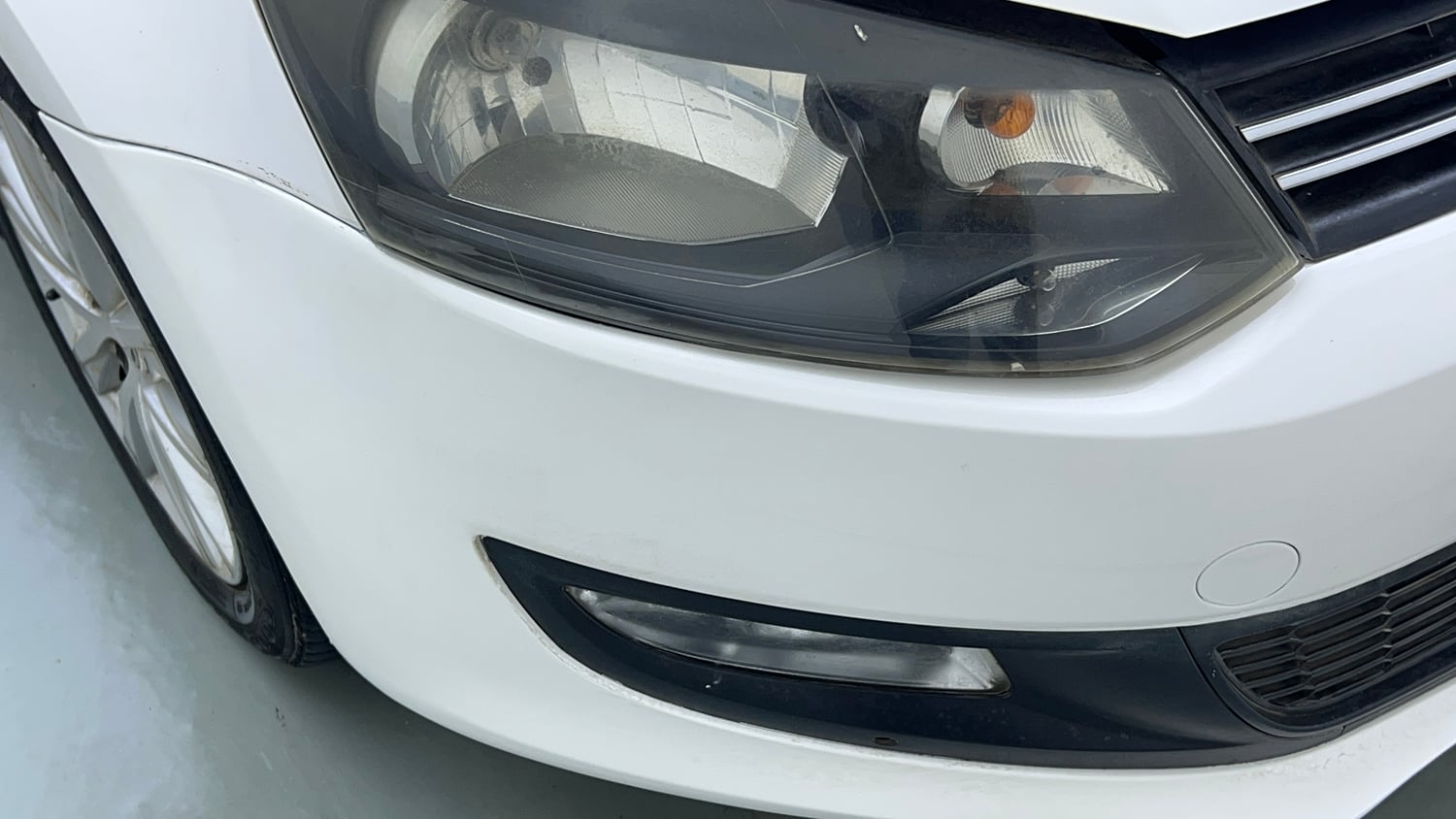 Used 2013 Volkswagen Polo Highline1.2L (P) Petrol Manual dents MINOR SCRATCH