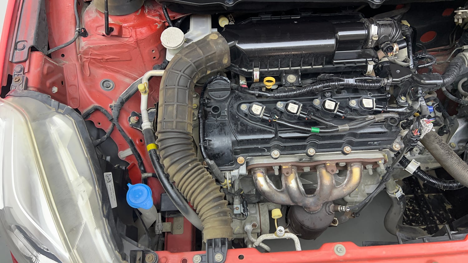 Used 2016 Maruti Suzuki Baleno Zeta 1.2 Petrol Manual engine ENGINE RIGHT SIDE VIEW