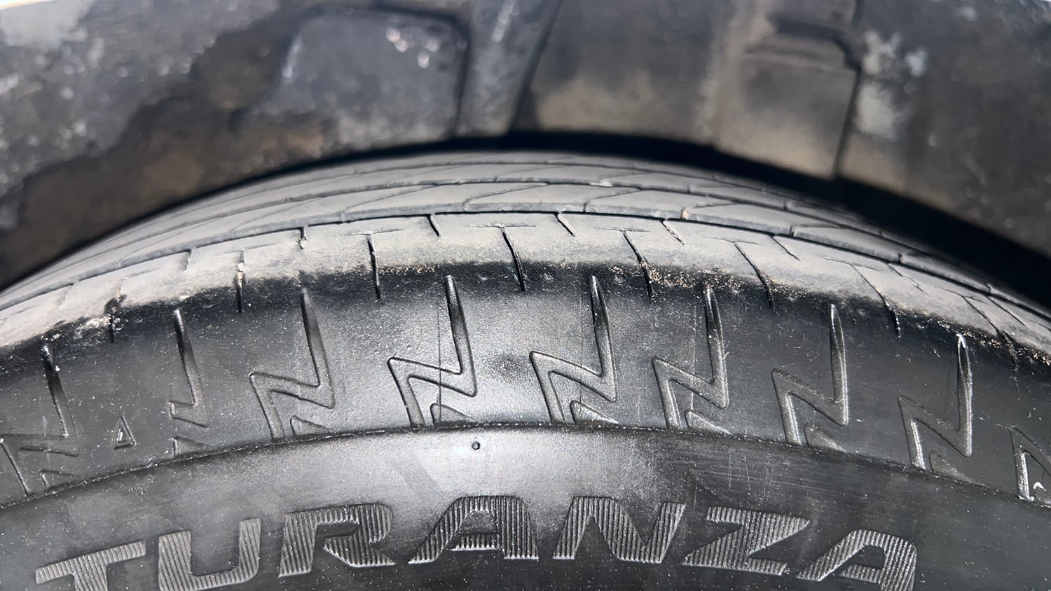 Used 2014 Honda Amaze 1.2 VX AT i-VTEC Petrol Automatic tyres LEFT REAR TYRE TREAD VIEW