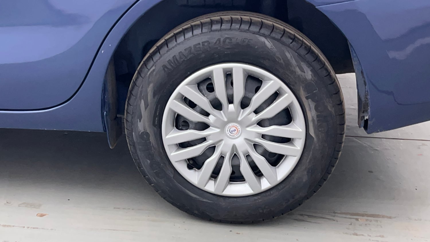 Used 2018 Maruti Suzuki Dzire VXi Petrol Manual tyres LEFT REAR TYRE RIM VIEW