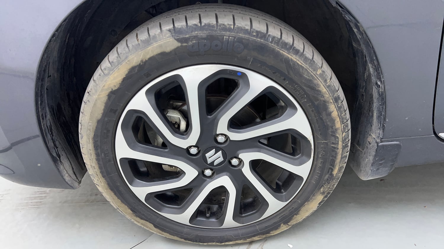 Used 2022 Maruti Suzuki Baleno Alpha MT Petrol Manual tyres LEFT FRONT TYRE RIM VIEW