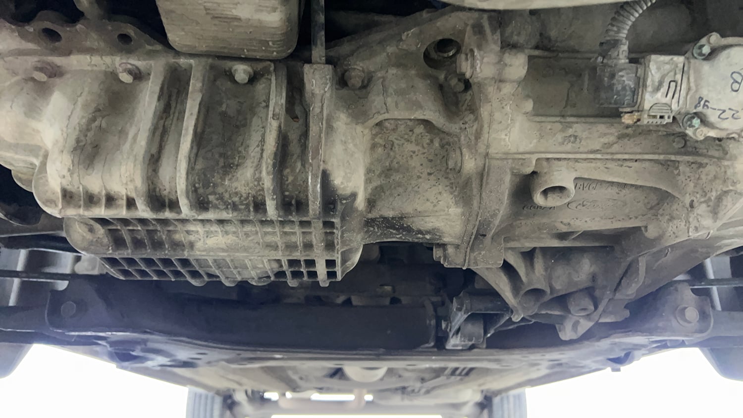 Used 2015 Ford EcoSport Titanium 1.5L Ti-VCT AT Petrol Automatic extra FRONT LEFT UNDERBODY VIEW
