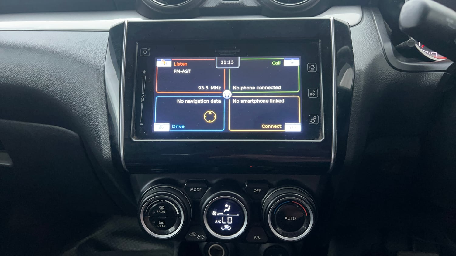 Used 2020 Maruti Suzuki Swift ZXi Plus AMT Petrol Automatic interior MUSIC SYSTEM & AC CONTROL VIEW