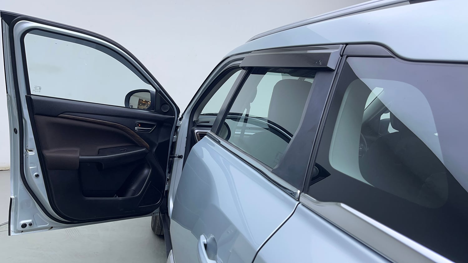 Used 2025 Maruti Suzuki Brezza ZXi AT Petrol Automatic interior LEFT FRONT DOOR OPEN VIEW
