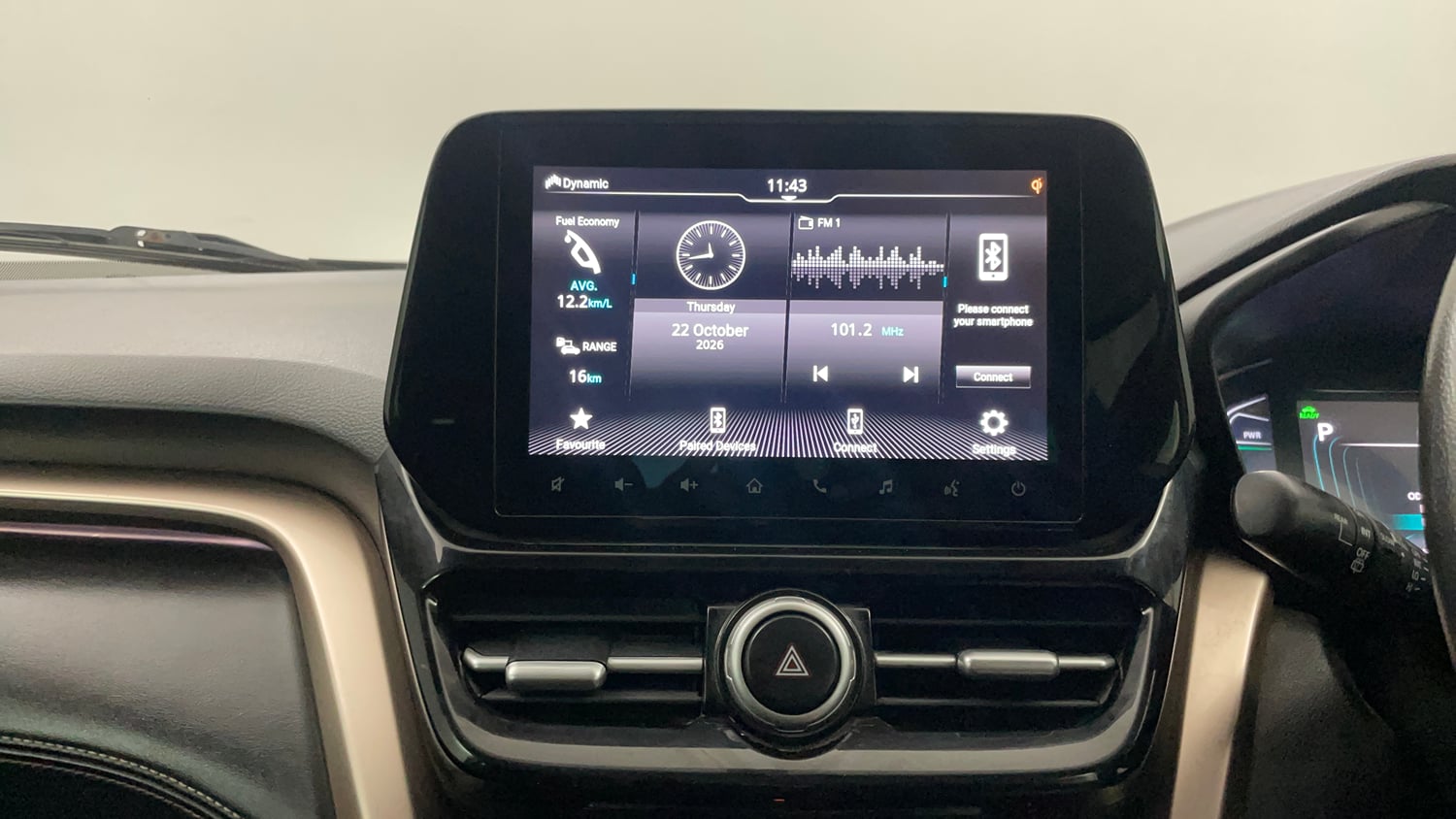 Used 2023 Maruti Suzuki Grand Vitara Zeta Plus Intelligent Hybrid eCVT Hybrid Automatic interior MUSIC SYSTEM & AC CONTROL VIEW