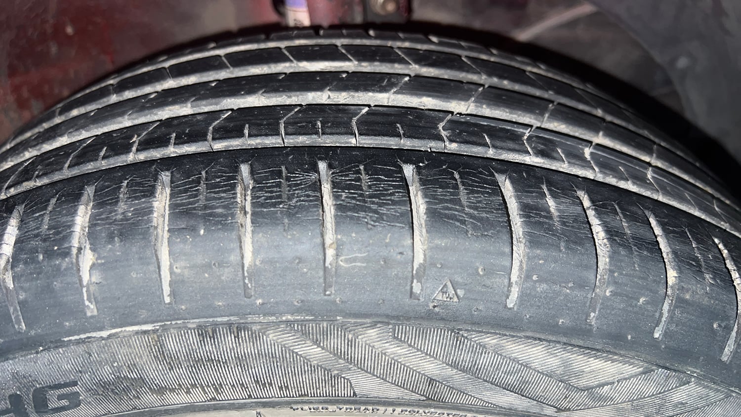 Used 2016 Maruti Suzuki Baleno Zeta 1.2 Petrol Manual tyres RIGHT FRONT TYRE TREAD VIEW