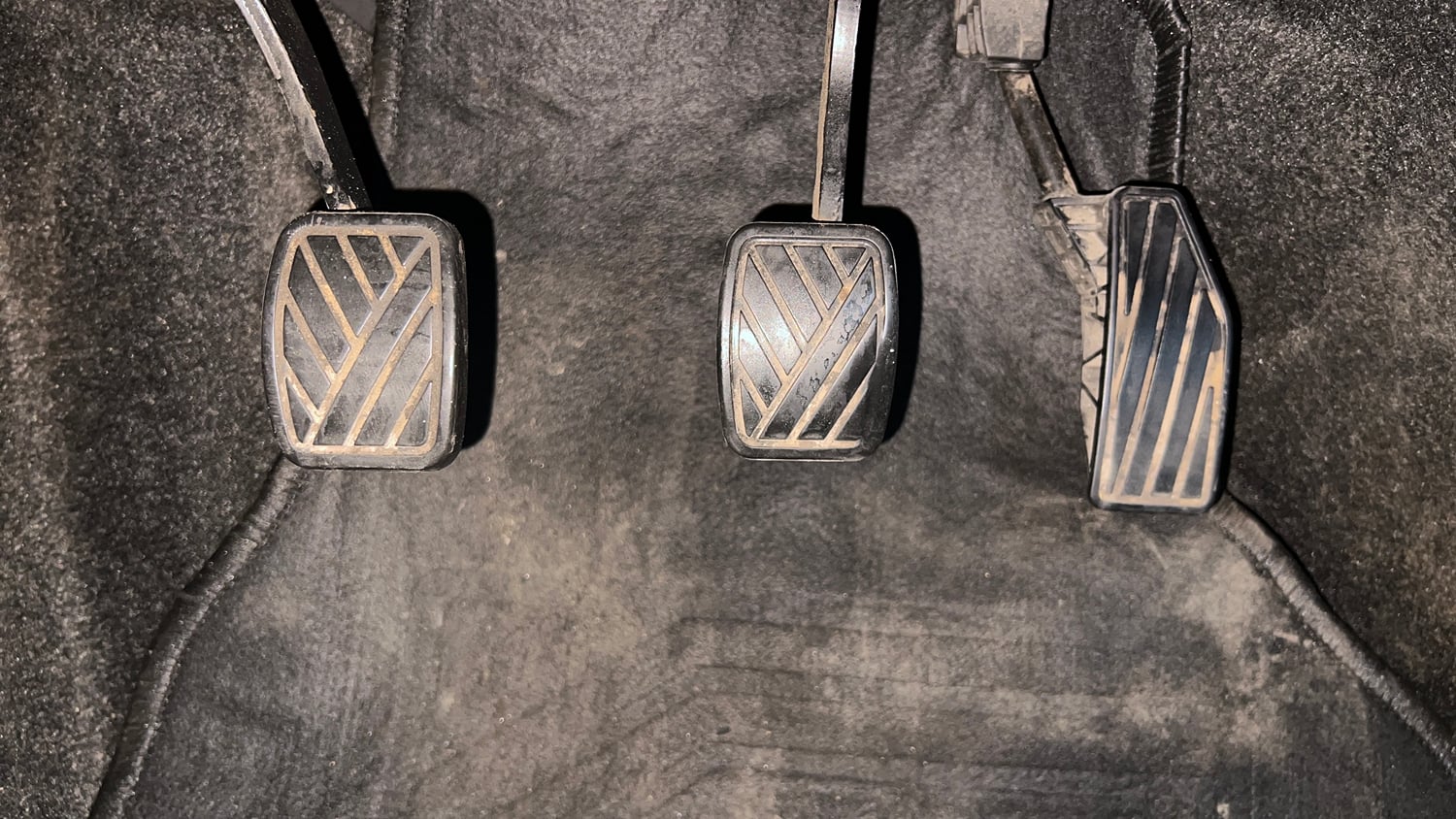 Used 2019 Maruti Suzuki Swift ZXi Petrol Manual interior PEDALS VIEW