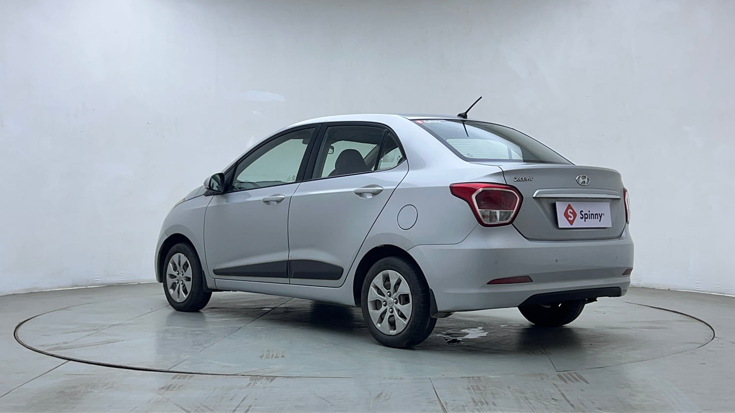 Used 2014 Hyundai Xcent S 1.2 Petrol Manual exterior LEFT REAR CORNER VIEW