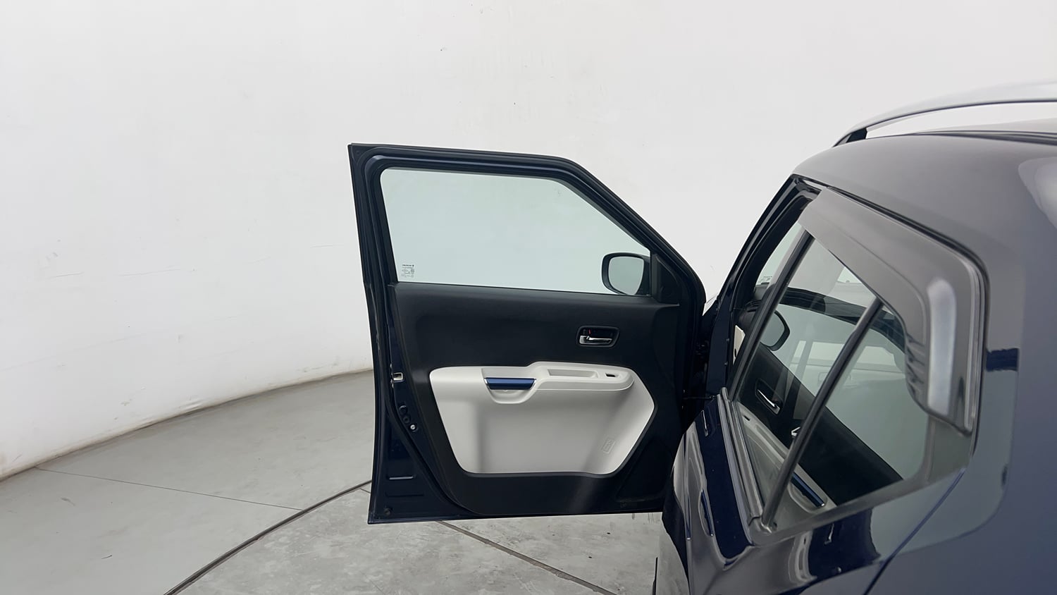 Used 2022 Maruti Suzuki Ignis Zeta 1.2 MT Petrol Manual interior LEFT FRONT DOOR OPEN VIEW