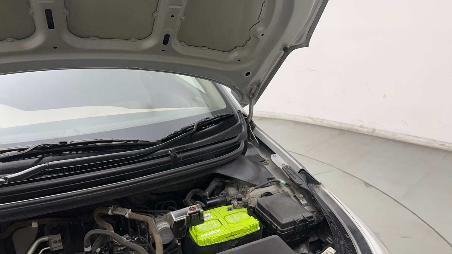 Used 2019 Hyundai Elite i20 Asta 1.2 (O) CVT Petrol Automatic engine ENGINE LEFT SIDE HINGE & APRON VIEW
