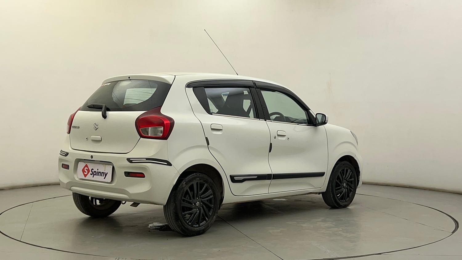 Used 2024 Maruti Suzuki Celerio ZXi Plus Petrol Manual exterior RIGHT REAR CORNER VIEW